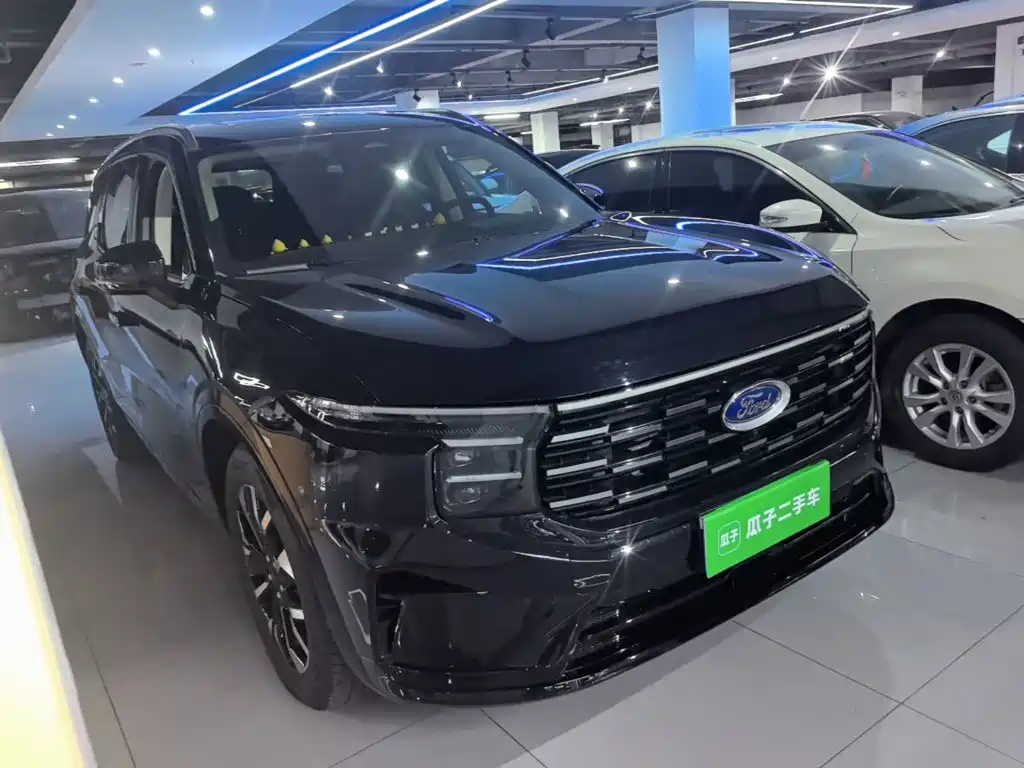 Ford Edge — фото 3
