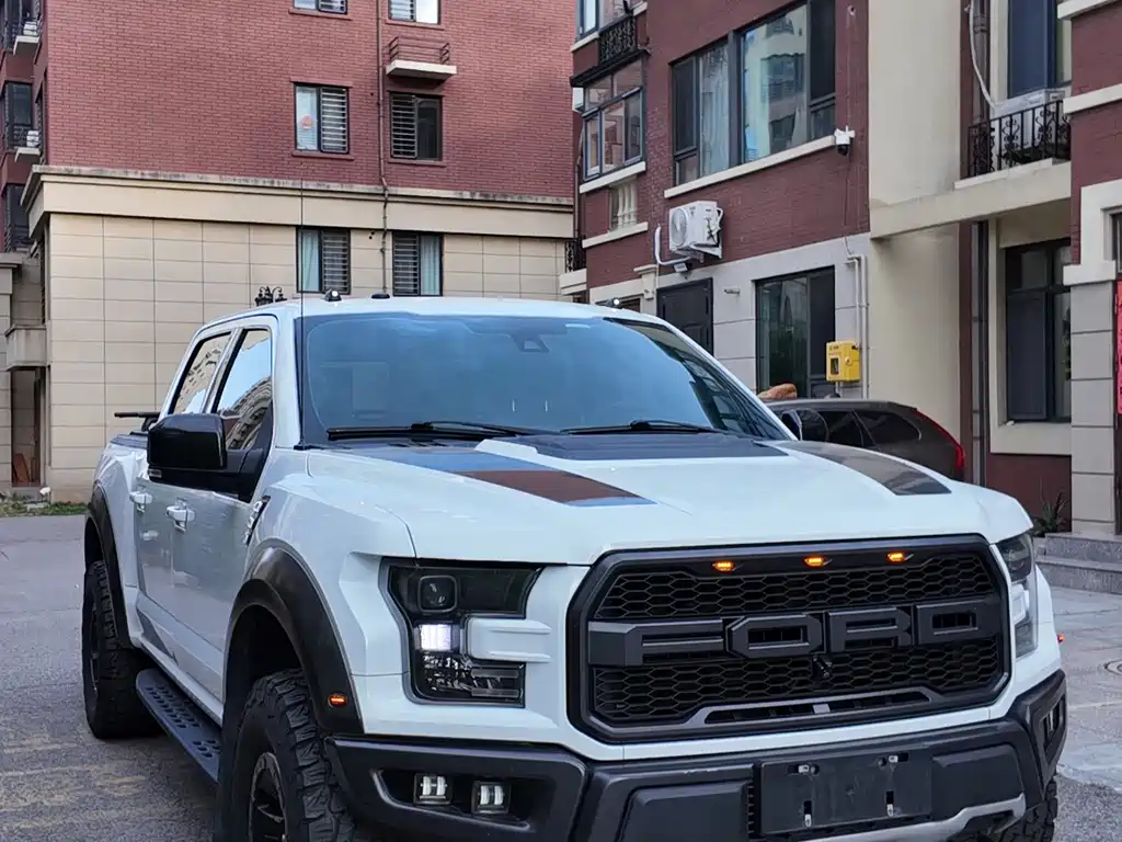 Ford F-150 Raptor — фото 3