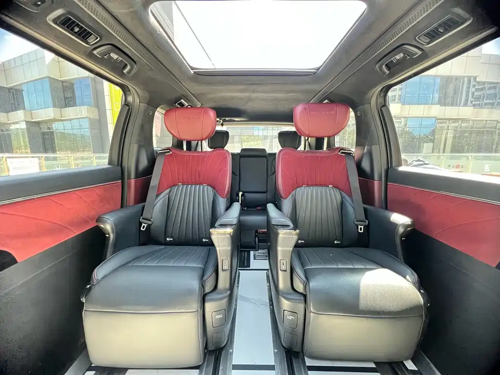 GAC Motor Trumpchi M8 — фото 9
