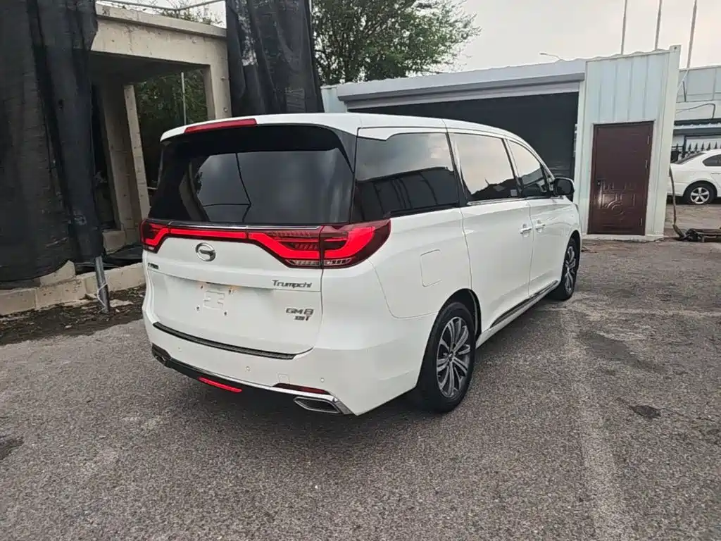 GAC Motor Trumpchi M8 — фото 6