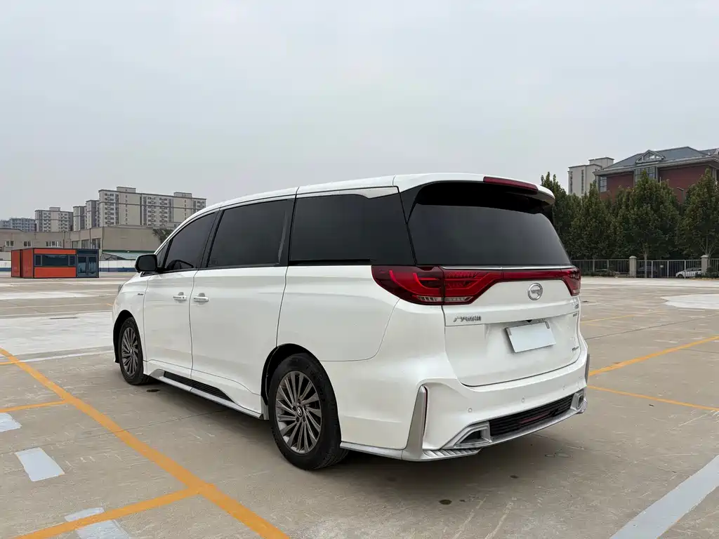 GAC Motor Trumpchi M8 — фото 9