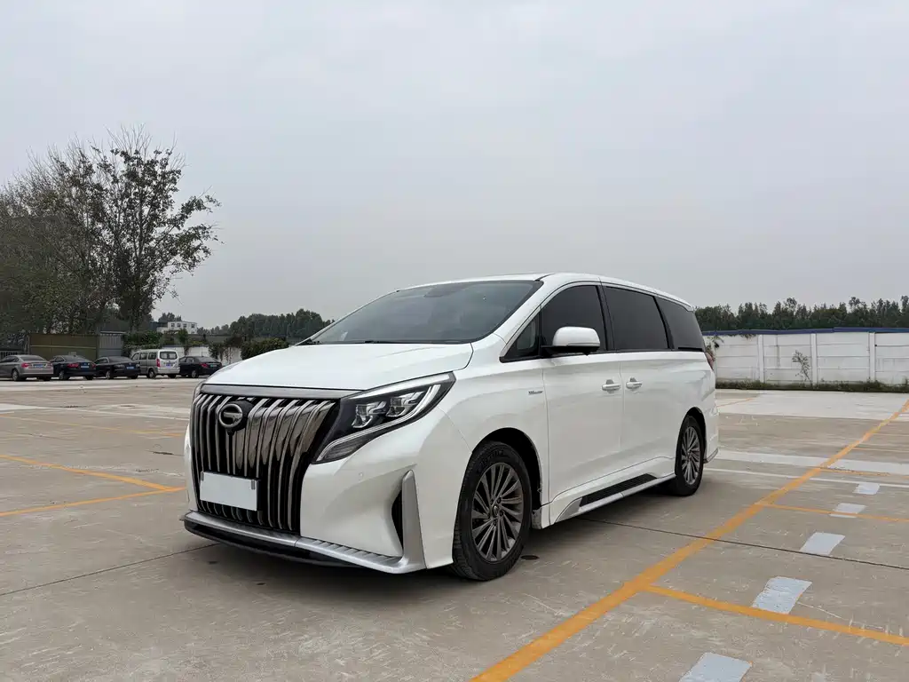 GAC Motor Trumpchi M8