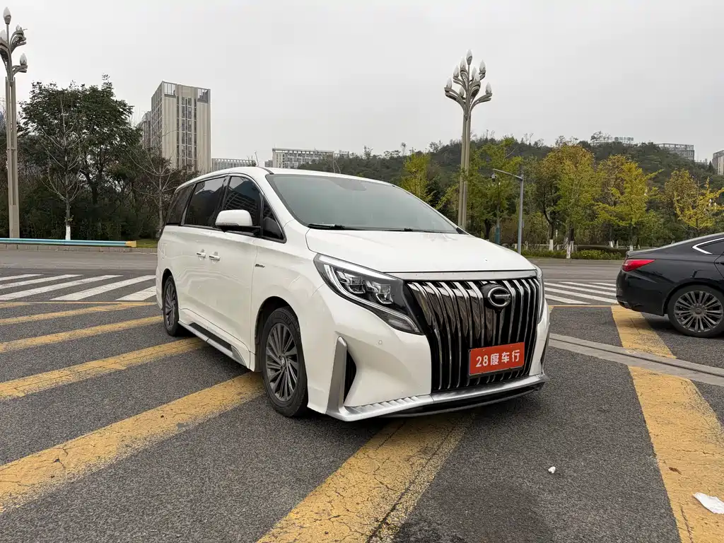 GAC Motor Trumpchi M8 — фото 3