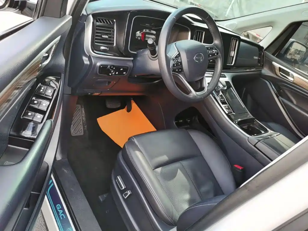 GAC Motor Trumpchi M8 — фото 15