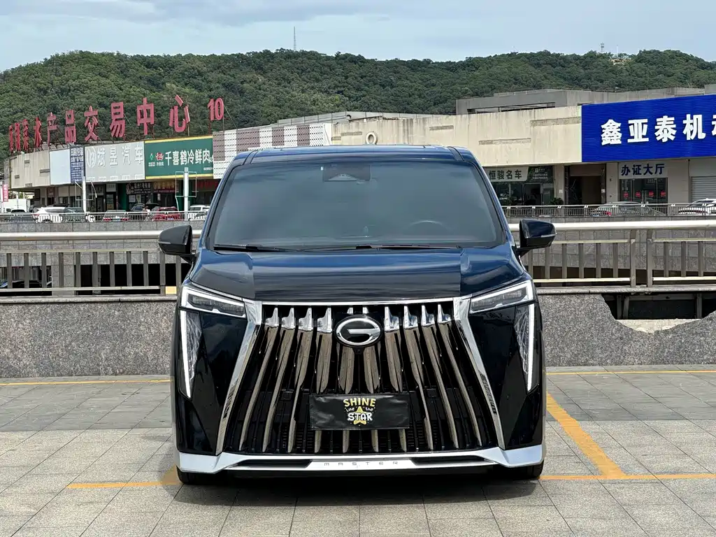GAC Motor Trumpchi M8 — фото 2