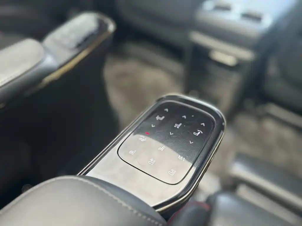 GAC Motor Trumpchi M8 — фото 11