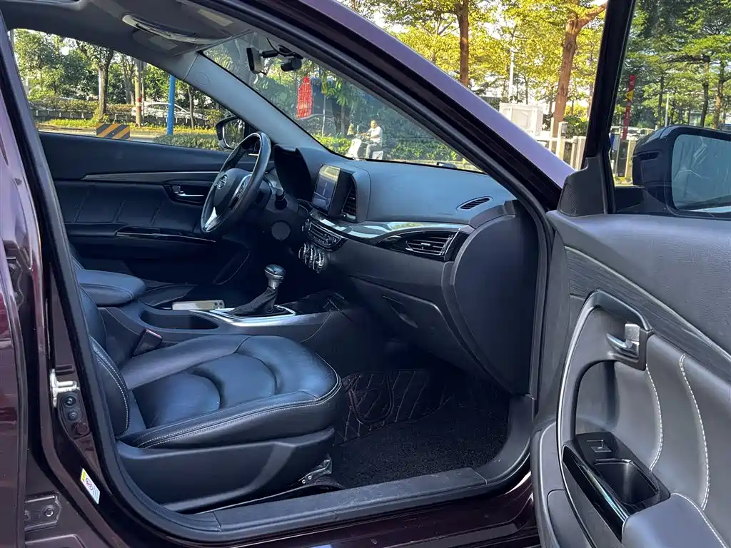 GAC Motor Trumpchi GA6 — фото 14