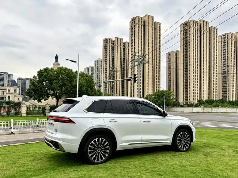 Geely Xingyue L — фото 4