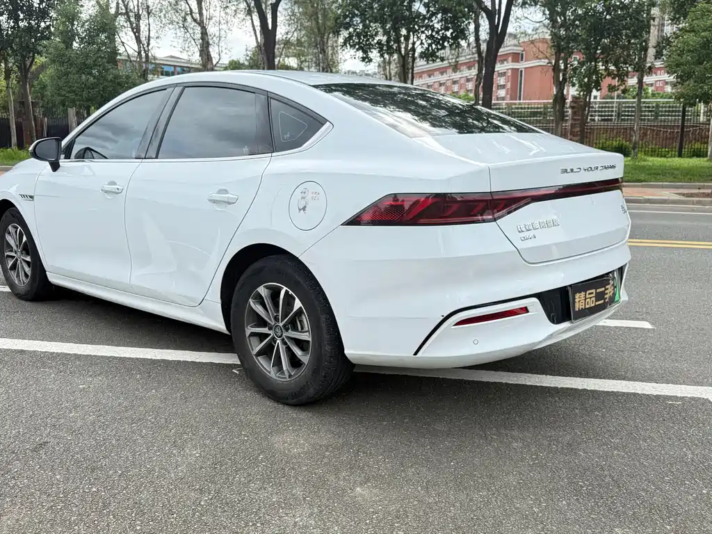 BYD Qin PLUS — фото 5