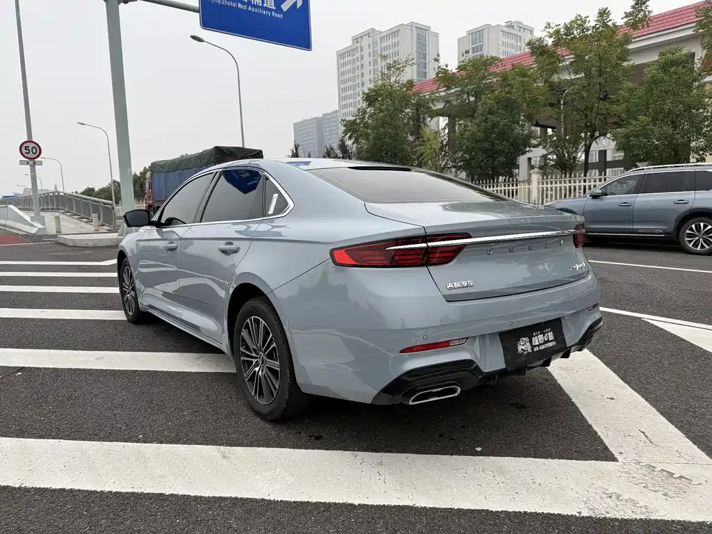 Geely Preface — фото 4