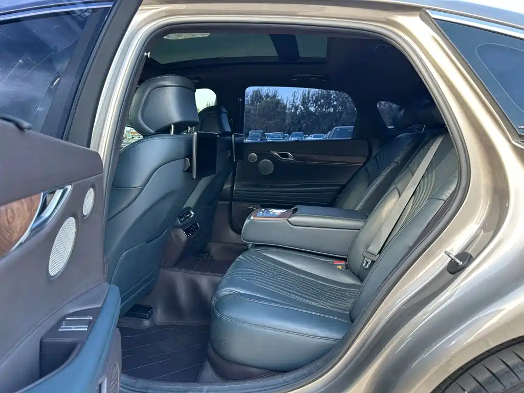 Genesis G80 — фото 10