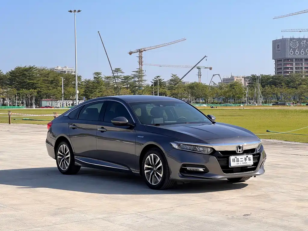 Honda Accord — фото 3