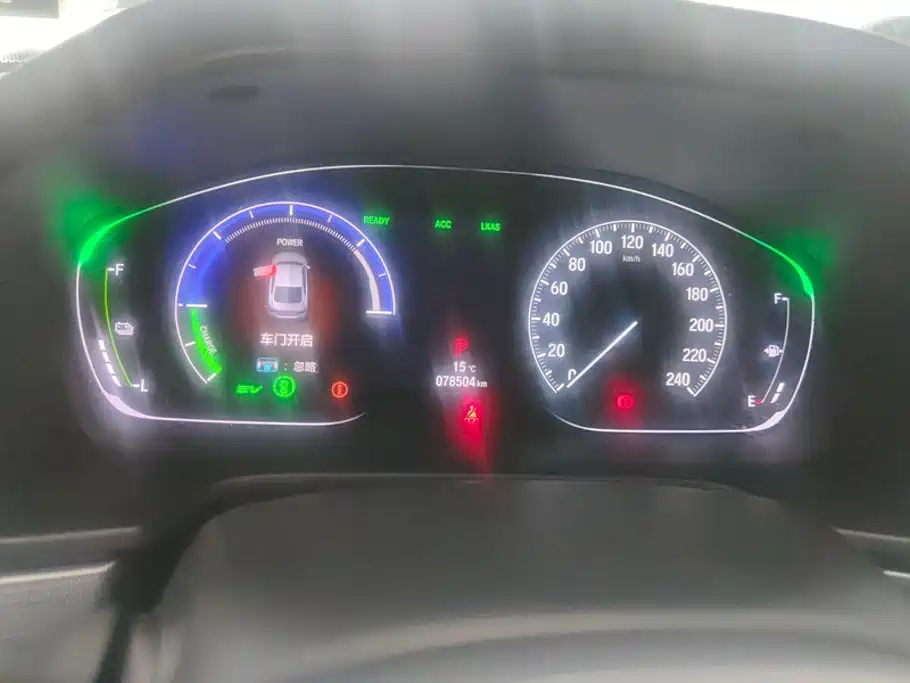 Honda Accord — фото 14