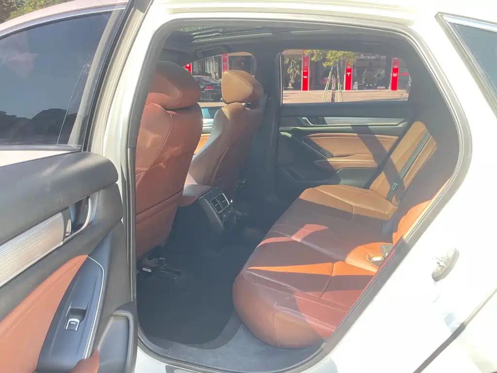 Honda Inspire — фото 10