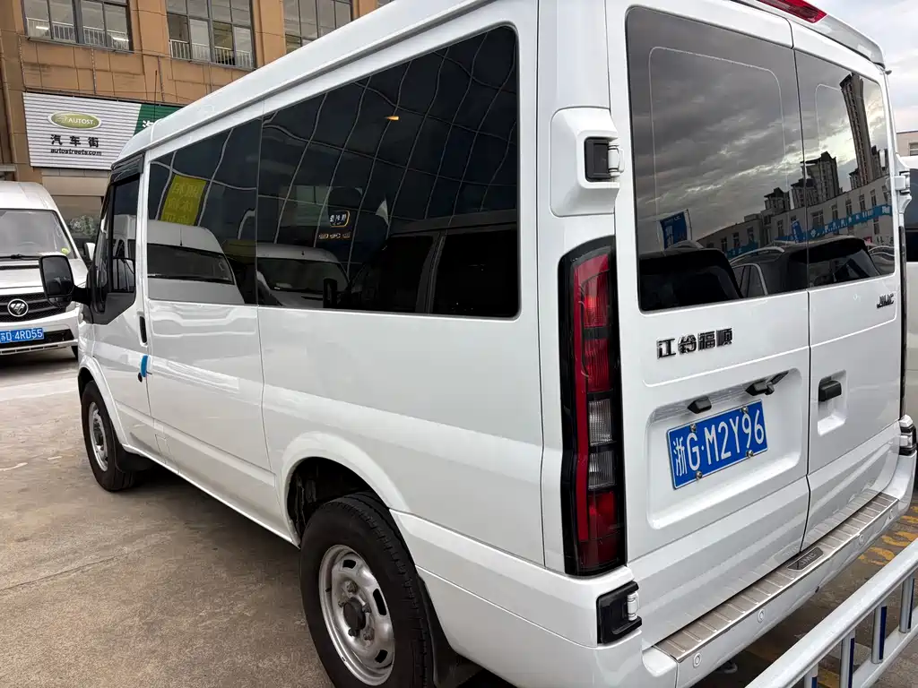 JMC JMC Fushun — фото 9