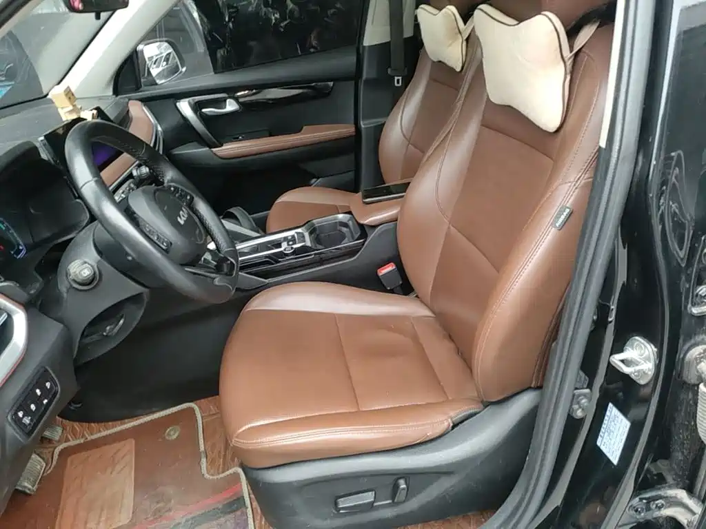 Kia Sportage — фото 14