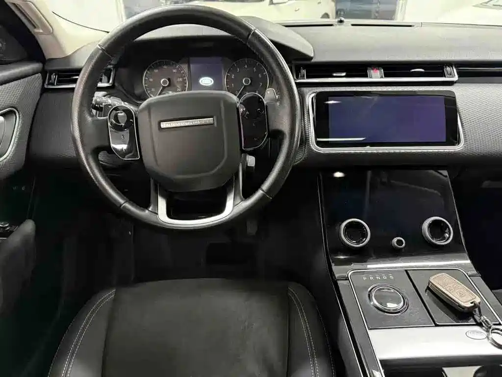 Land Rover Velar — фото 7