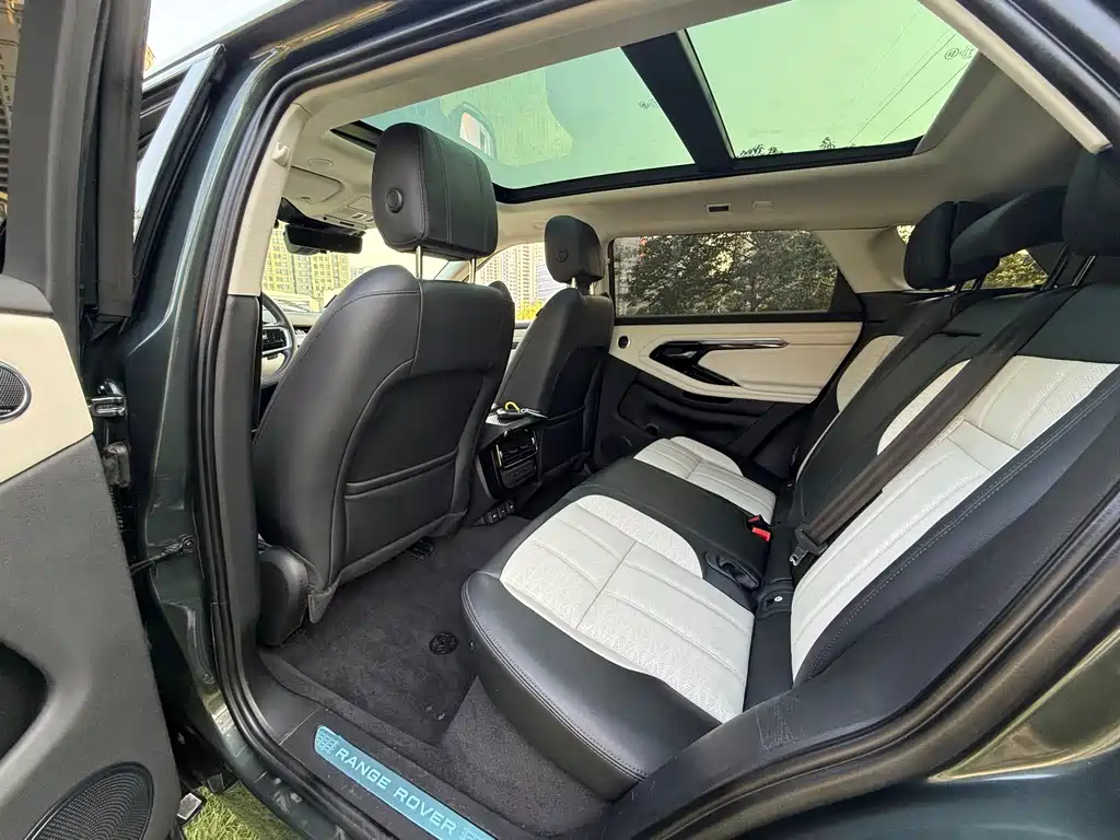 Land Rover Evoque — фото 8