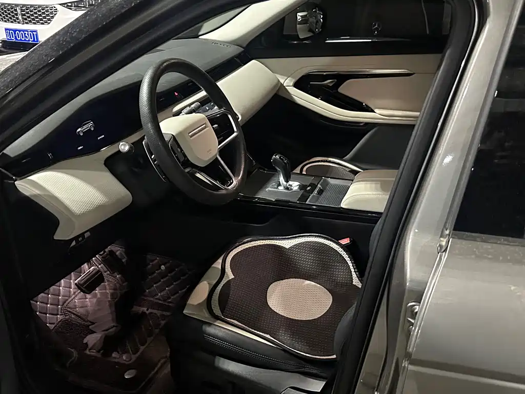 Land Rover Evoque — фото 4