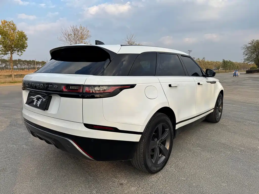 Land Rover Velar — фото 9