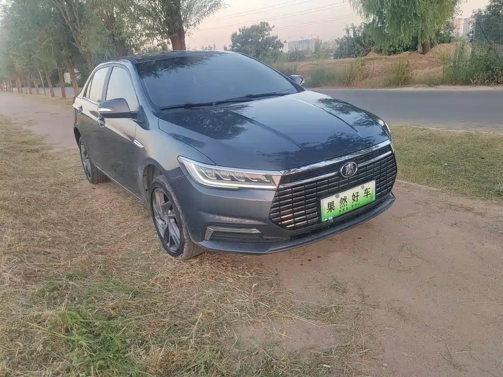 BYD Qin NEV — фото 4