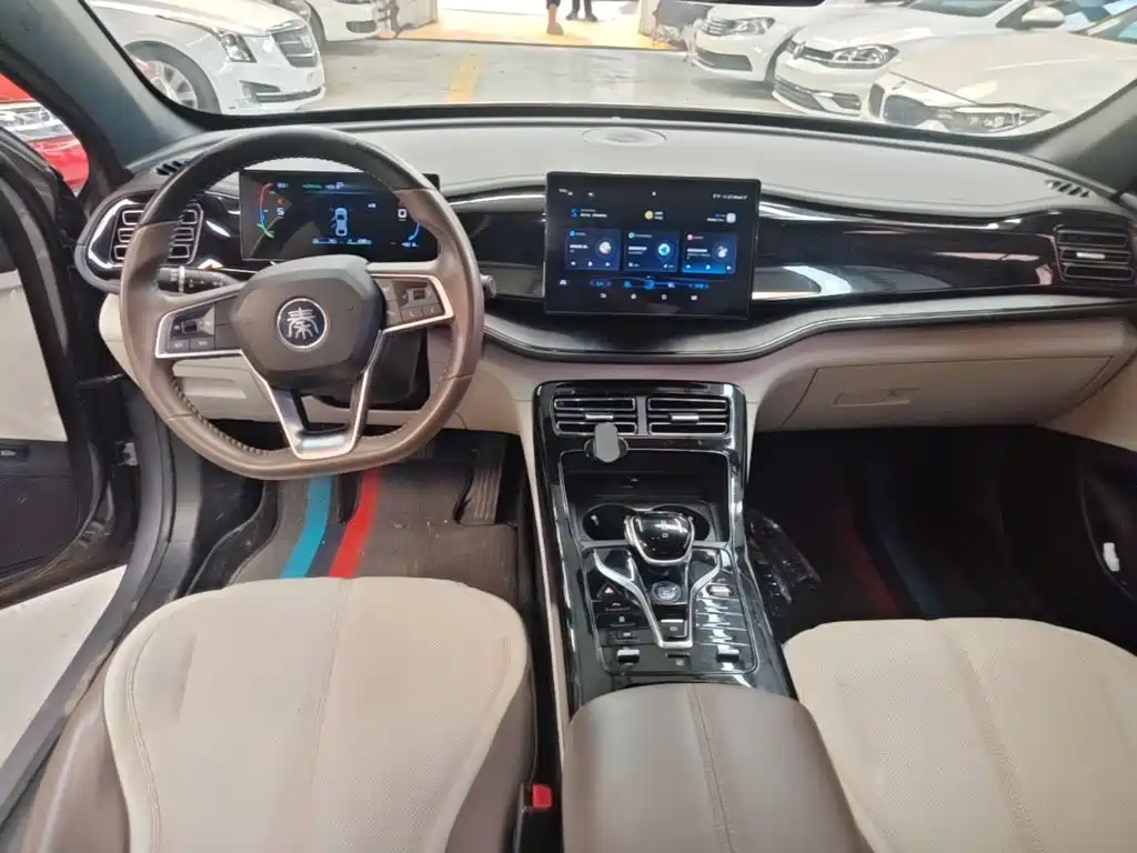 BYD Qin PLUS — фото 10