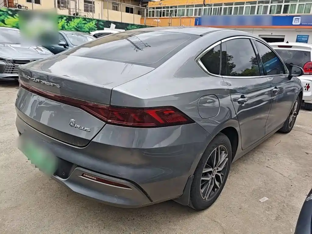 BYD Qin PLUS — фото 7