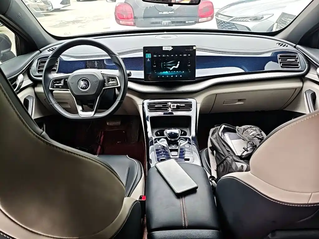 BYD Qin PLUS — фото 10