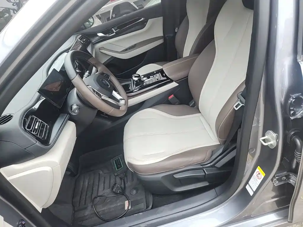 BYD Qin PLUS — фото 15