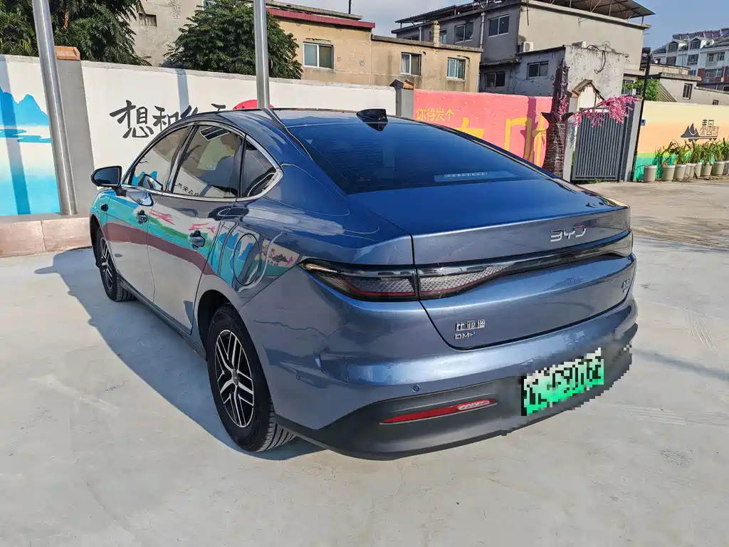 BYD Seal 05 DM-i — фото 6