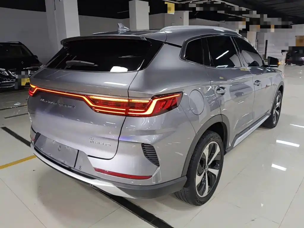 BYD PLUS New Energy — фото 7
