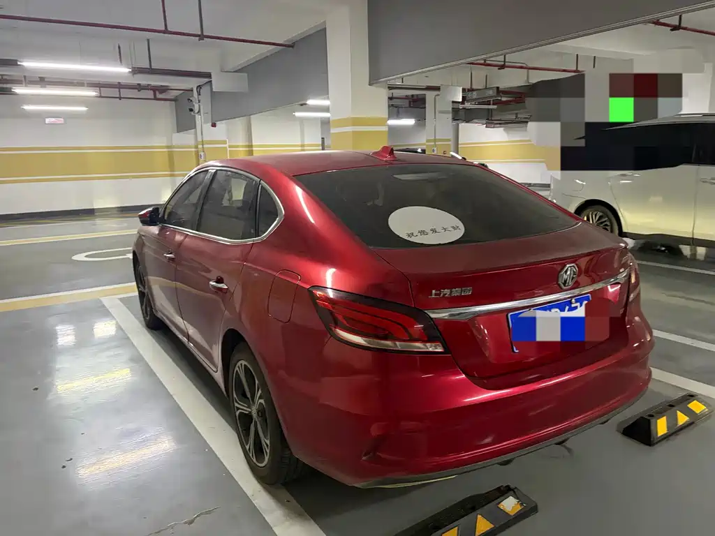 MG MG6 — фото 5