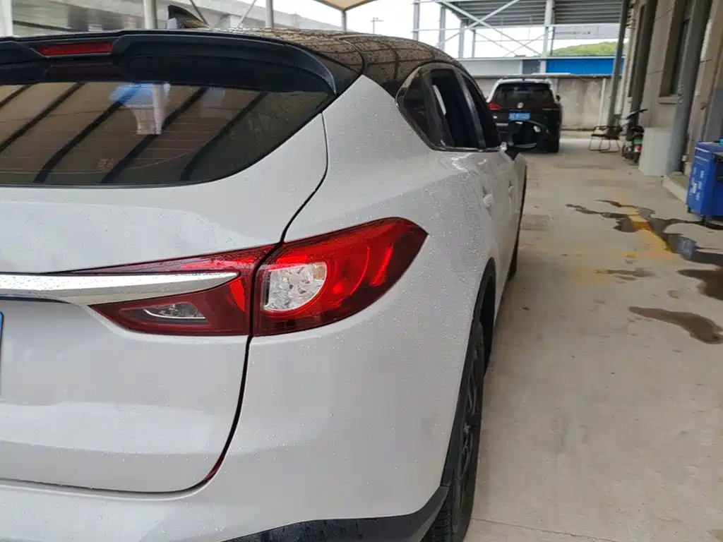 Mazda CX-4 — фото 7