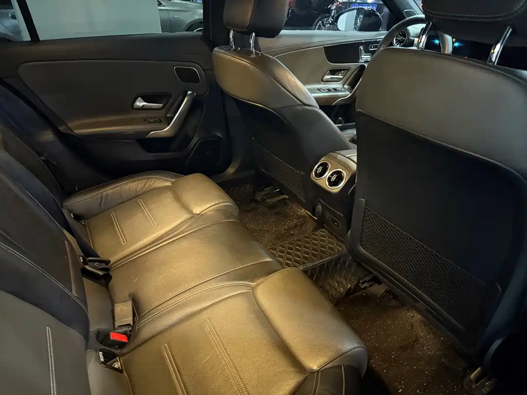 Mercedes-Benz A-Class AMG — фото 13