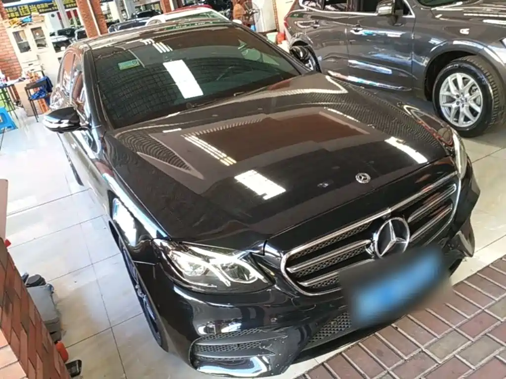 Mercedes-Benz E-Class (Import) — фото 3