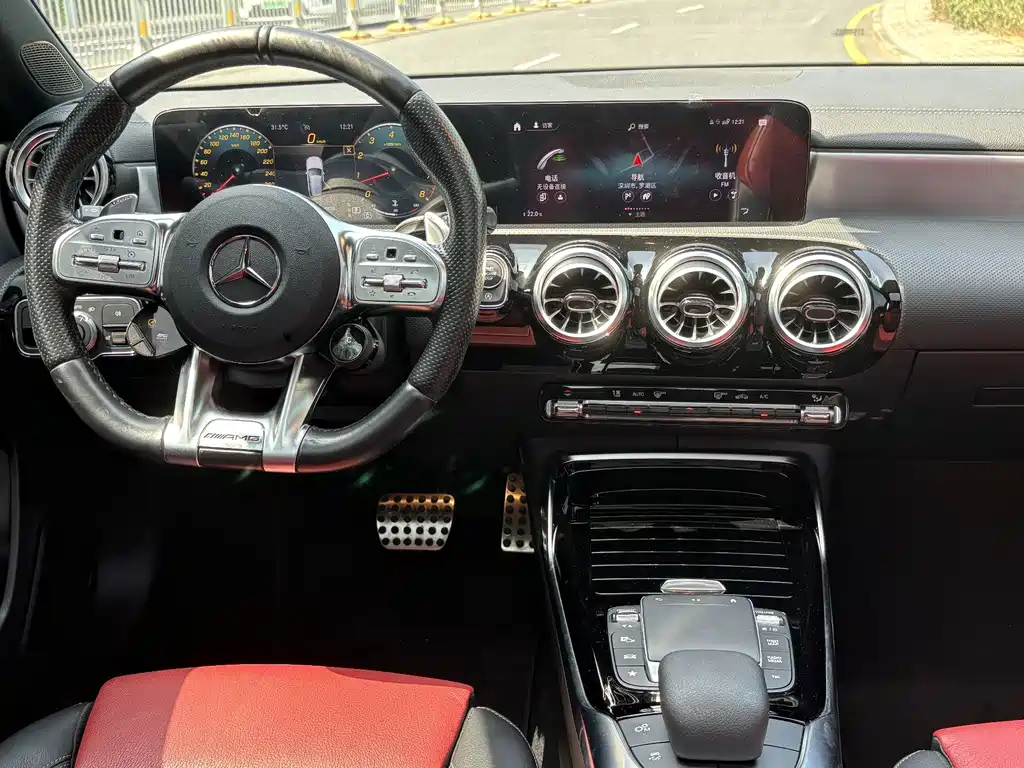 Mercedes-Benz A-Class AMG — фото 19