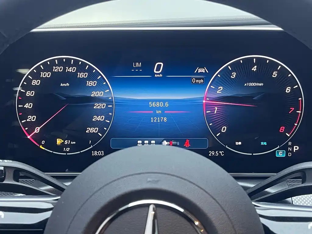 Mercedes-Benz C-Class — фото 13