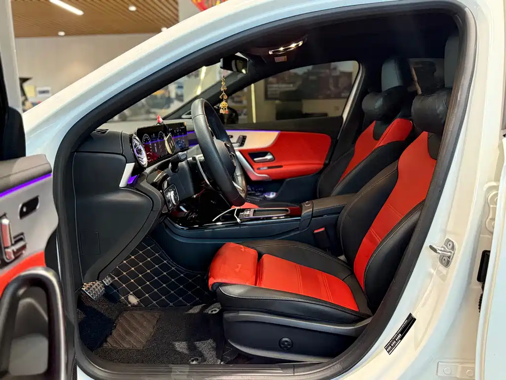 Mercedes-Benz A-Class AMG — фото 14