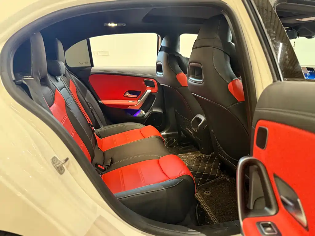 Mercedes-Benz A-Class AMG — фото 20
