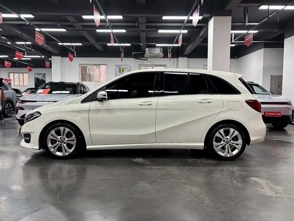 Mercedes-Benz B-Class — фото 4