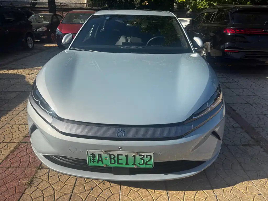 BYD Qin L — фото 2