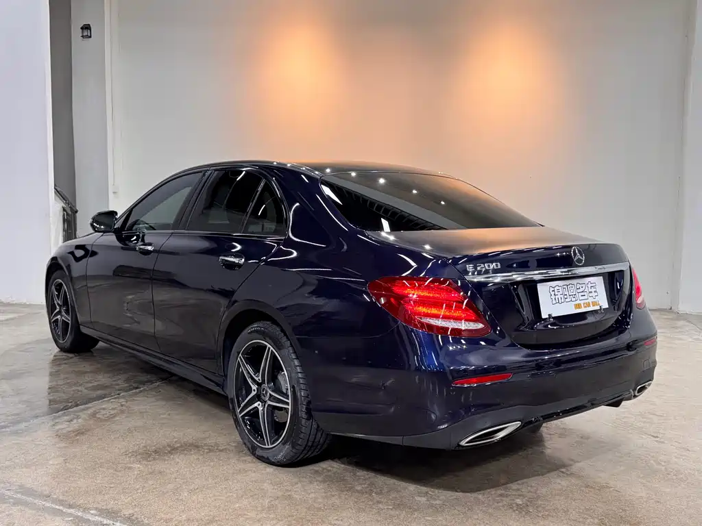 Mercedes-Benz E-Class (Import) — фото 5