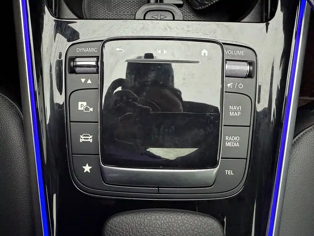 Mercedes-Benz GLA — фото 18