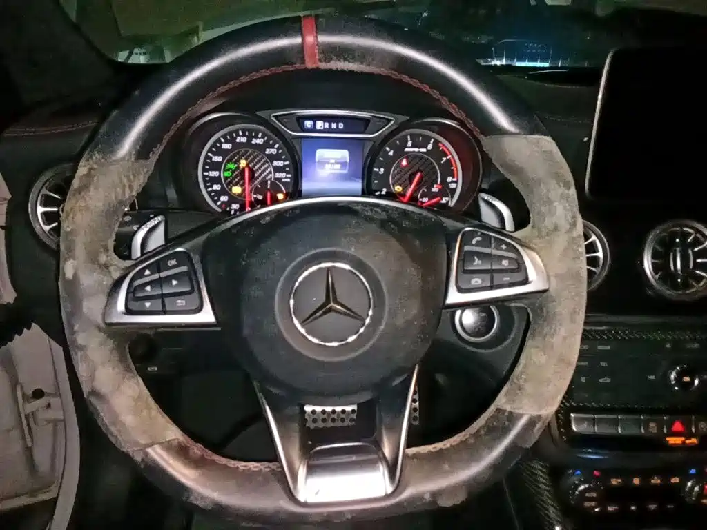Mercedes-Benz CLA AMG — фото 6