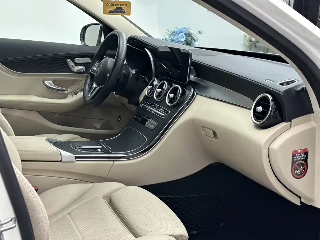 Mercedes-Benz C-Class — фото 14