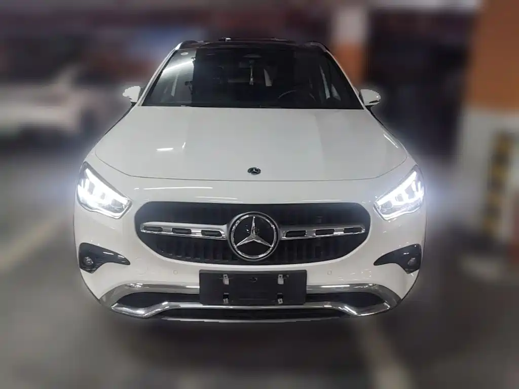Mercedes-Benz GLA — фото 4