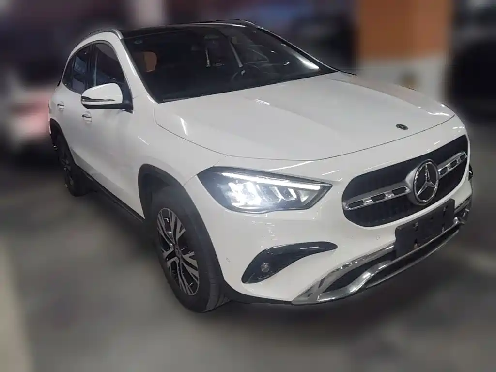 Mercedes-Benz GLA — фото 5
