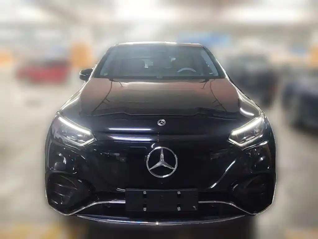 Mercedes-Benz EQE SUV — фото 4