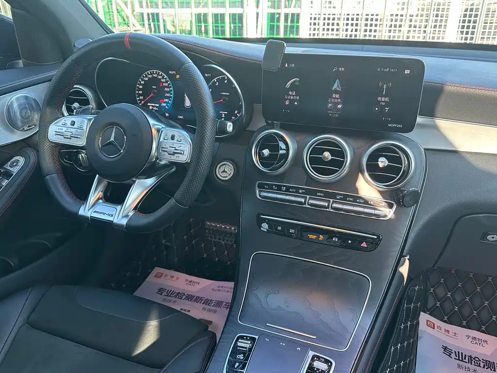 Mercedes-Benz GLC AMG — фото 9