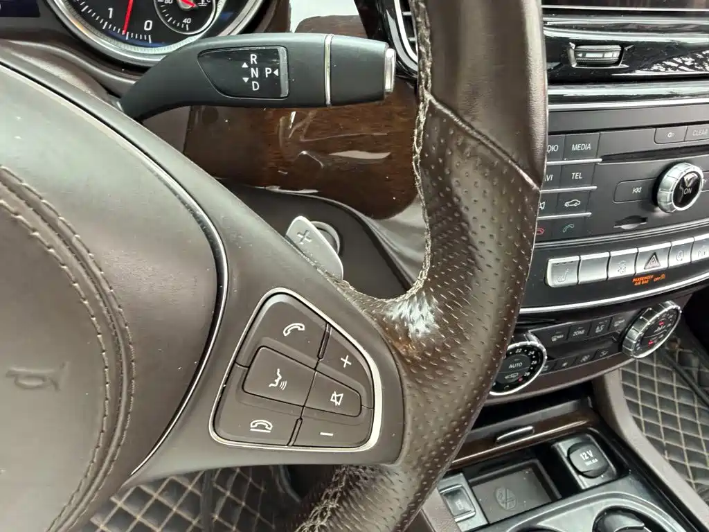 Mercedes-Benz GLS — фото 10